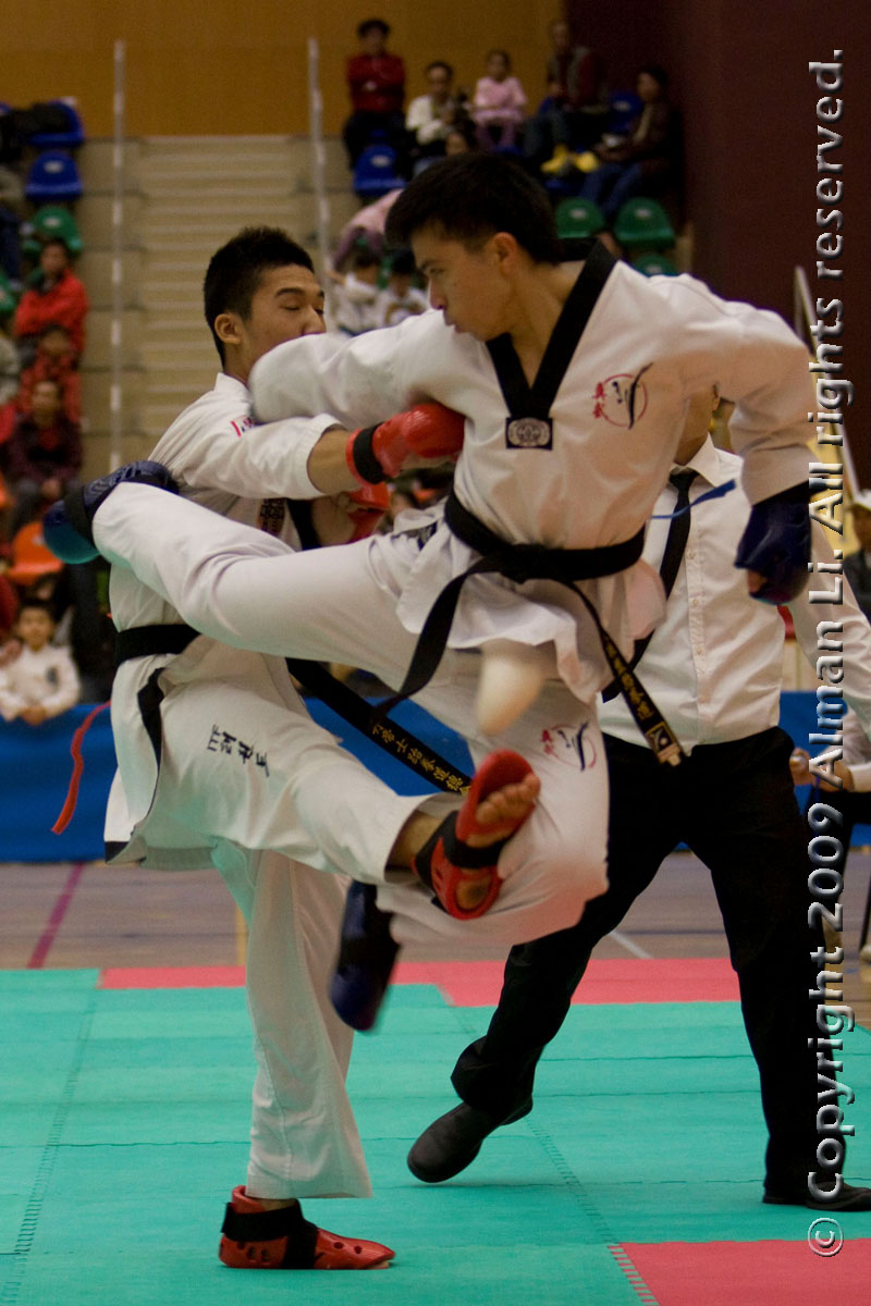 081228_Taekwondo_385.jpg