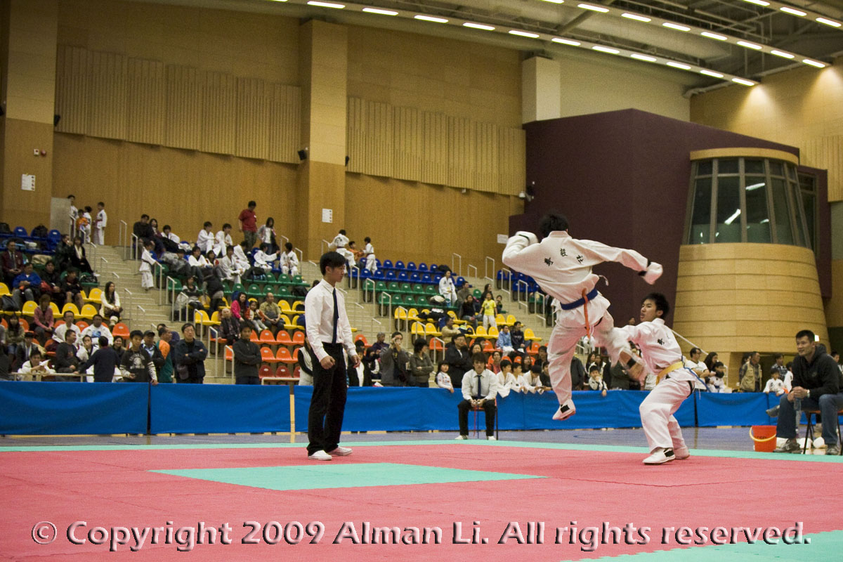 081228_Taekwondo_320.jpg